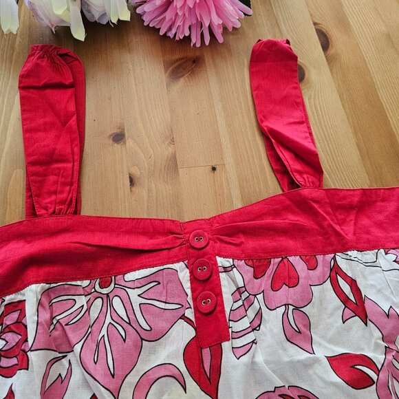 She's Cool - Tropical Print Halter Top - Red Floral - Picture 4 of 9